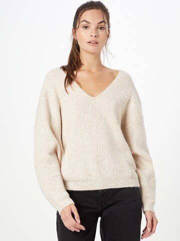 ABOUT YOU Sweater 'Nuria' in Cream