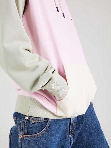 Bluză de molton de la Tommy Jeans pe roz