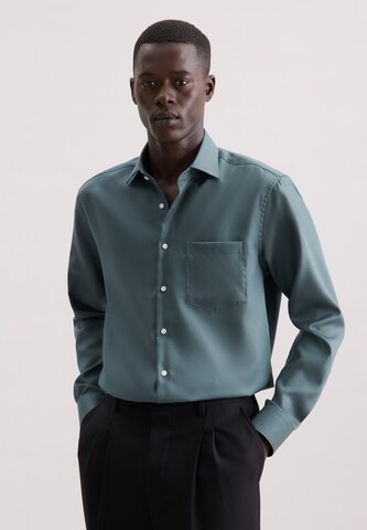 Coupe regular Chemise business 'Schwarze Rose' SEIDENSTICKER en vert : devant