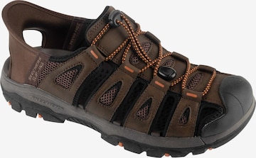 SKECHERS Trekkingsandale in Braun: Vorderseite