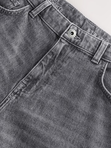 Regular Jean Next en gris