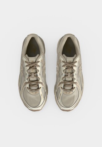 new balance Sneakers laag '740' in Beige