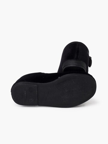 Chaussure basse Pisamonas en noir
