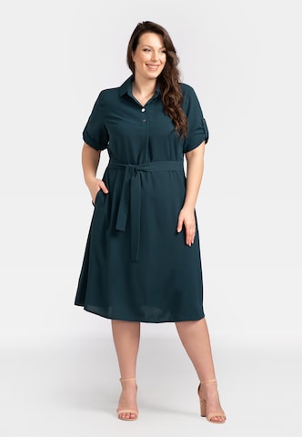 Robe-chemise 'SILVIA' Karko en vert : devant