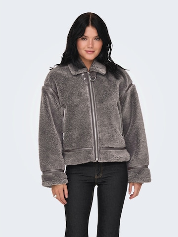 ONLY - Chaqueta de entretiempo en gris: frente