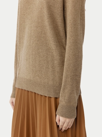 GOBI Cashmere Neulepaita 'Cashmere Hat & Sweater Set' värissä ruskea