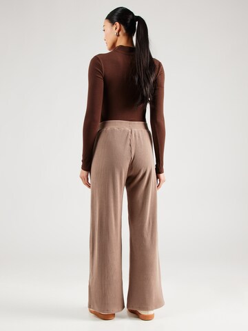 Abercrombie & Fitch - Loosefit Pantalón en beige