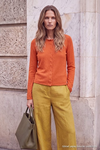 Cardigan Trendyol en orange : devant
