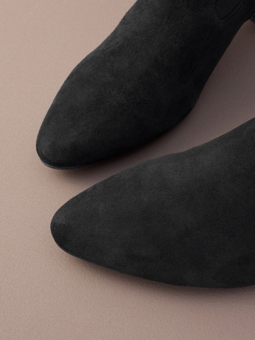 Next Stiefelette 'Motionflex' in Schwarz