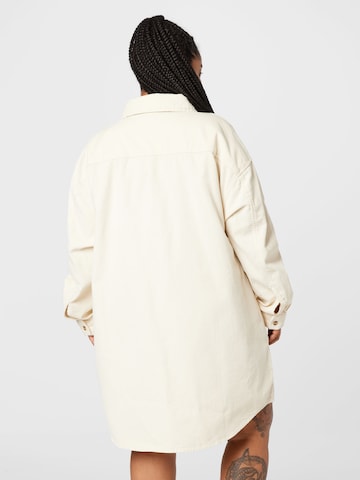Camicia da donna di Urban Classics in beige