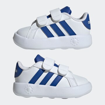 ADIDAS ORIGINALS Sneaker 'Grand Court 2.0' in Weiß