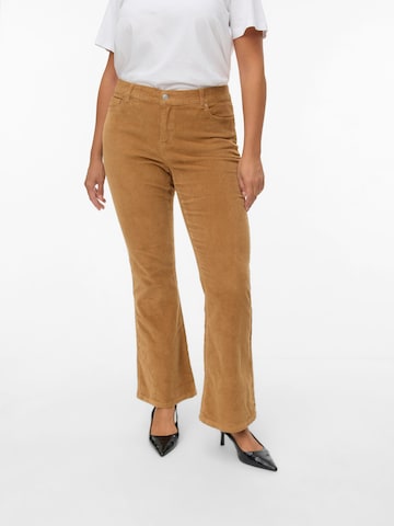 Vero Moda Curve Flared Trousers 'VMCSiri' in Brown: front