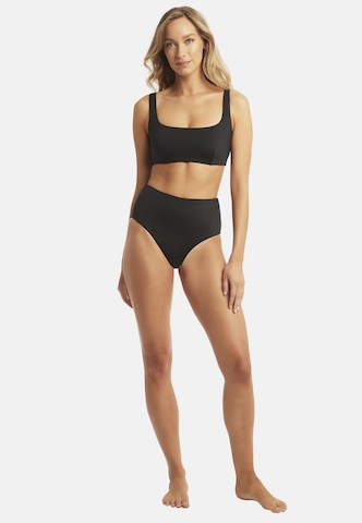 SEA LEVEL Balconette Bikinitop 'Essentials' in Schwarz