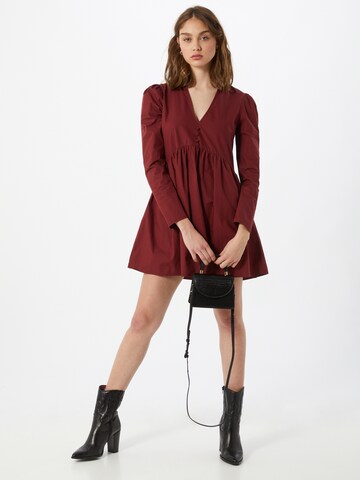 Robe-chemise 'Poplin' Missguided en rouge