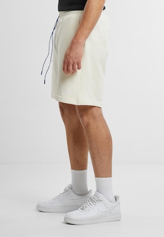 Pequs Regular Trousers in White