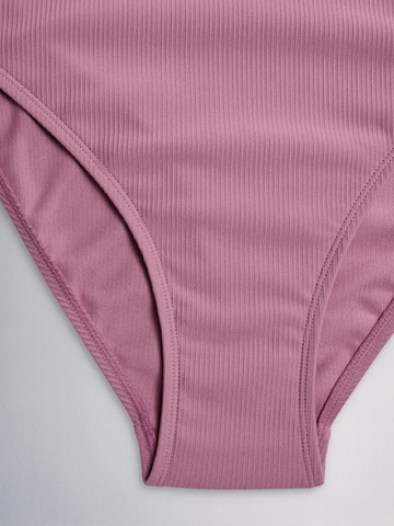 The Set Bandeau Badpak in Bruin