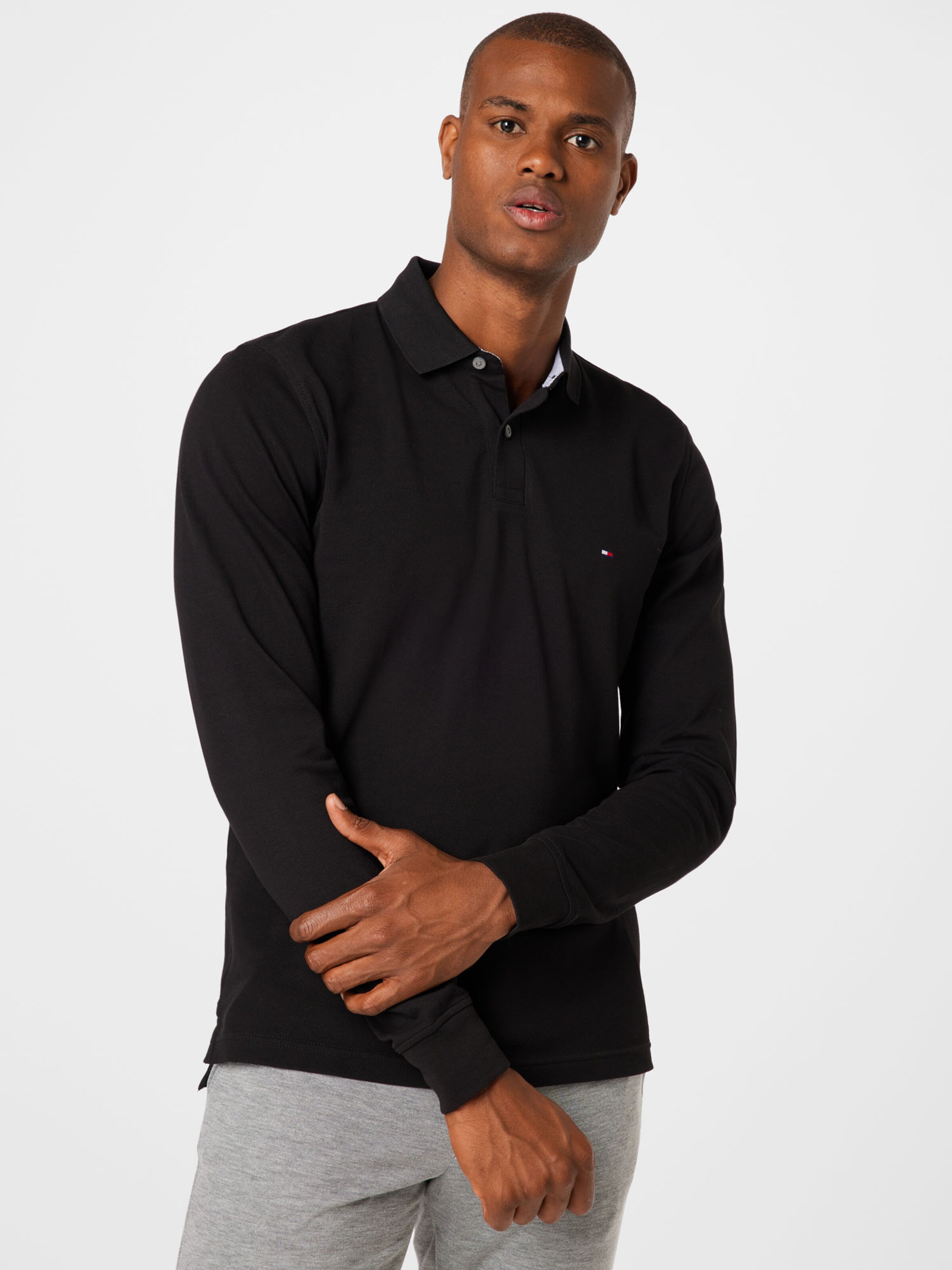 Männer Große Größen TOMMY HILFIGER Shirt in Schwarz - LW26461 Männer Große Größen TOMMY HILFIGER Shirt in Schwarz - LW26461