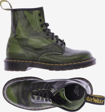 Dr. Martens Anke & Mid-Calf Boots in 41 in Green: front
