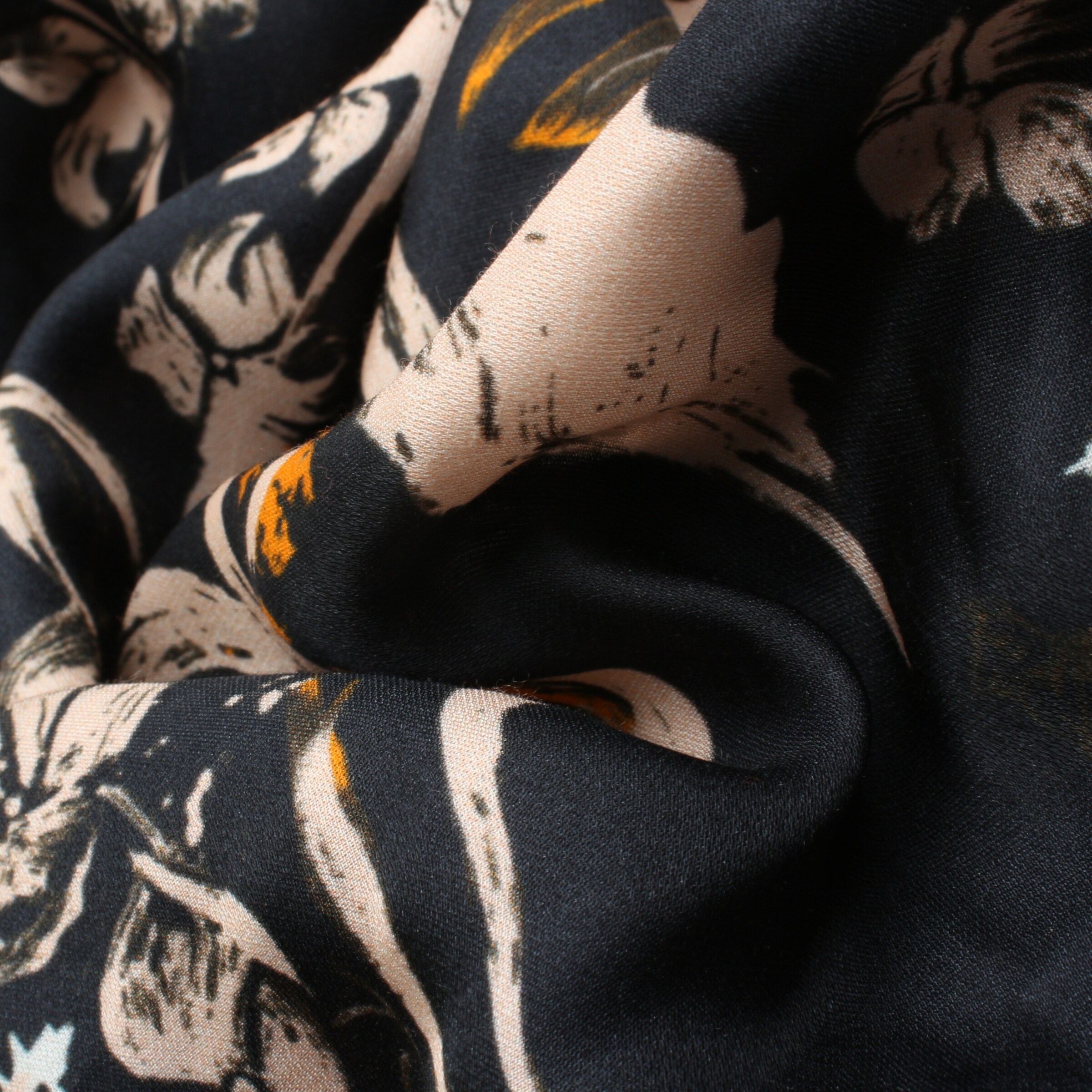 Schumacher Blouse & Tunic in XL in Mixed colors