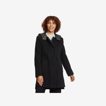 GIL BRET Between-Seasons Coat in Black: front