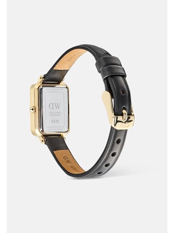 Daniel Wellington Analog watch in Black