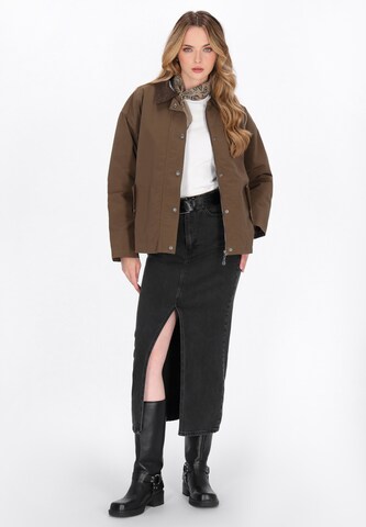 DreiMaster Vintage - Chaqueta de entretiempo en marrón