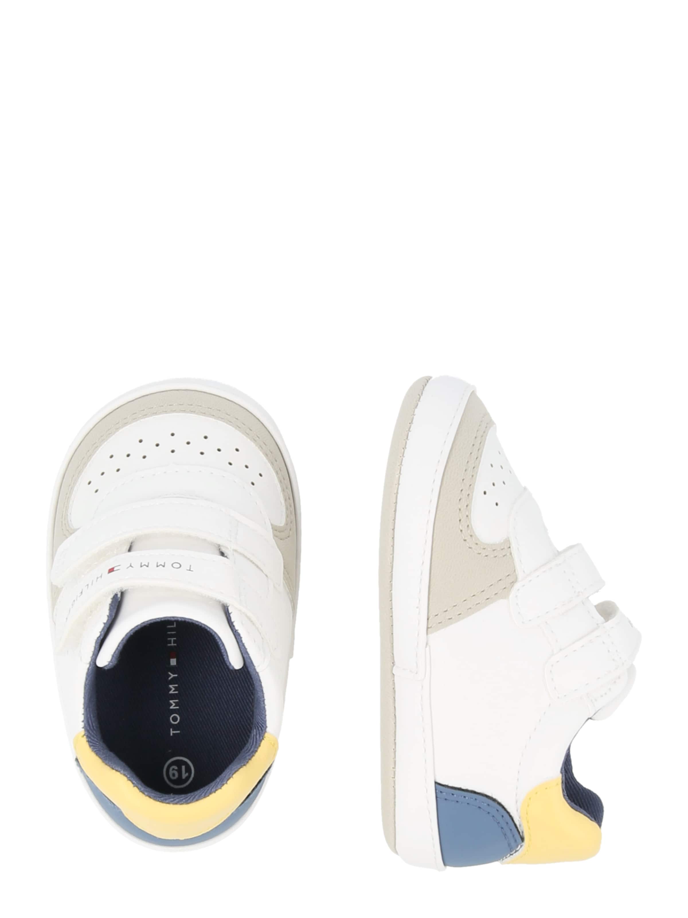 TOMMY HILFIGER Σνίκερ 'KIKI' σε λευκό