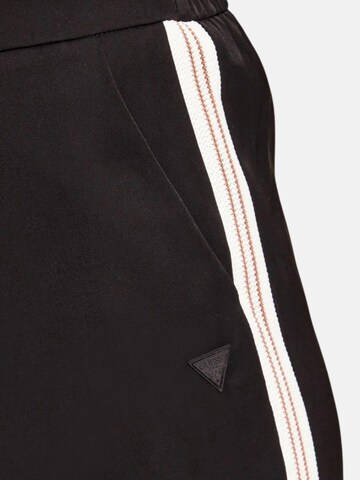 GUESS Regular Byxa 'GUESS PANTALONE PANTALONE' i svart