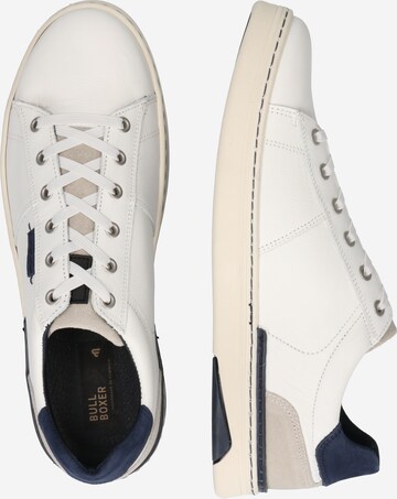 BULLBOXER Sneakers in White