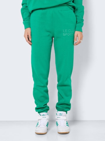 Effilé Pantalon 'ALDEN' Noisy may en vert