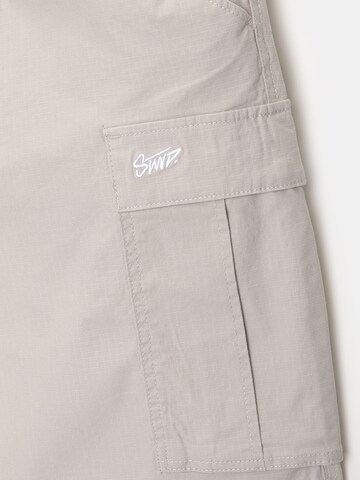 Pull&Bear Широка кройка Карго панталон в сиво