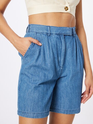 PIECES Regular Pleated Jeans 'HOPE' in Blue