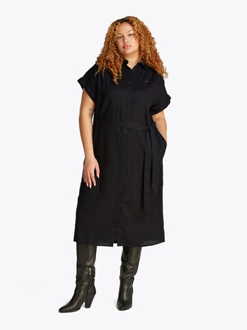 Abito camicia 'ESS' di Tommy Hilfiger Curve in nero: frontale