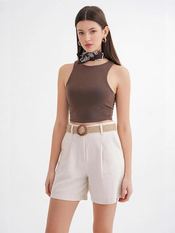 Wide leg Pantaloni con pieghe di MixRay in bianco
