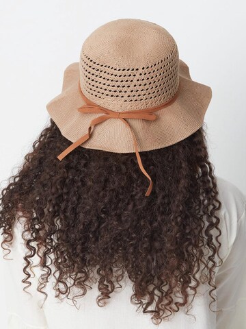 C&City Hat in Beige