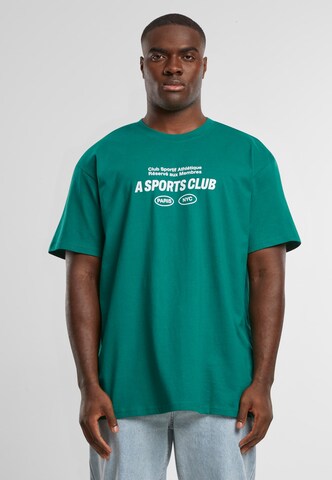Mister Tee Shirt in Green