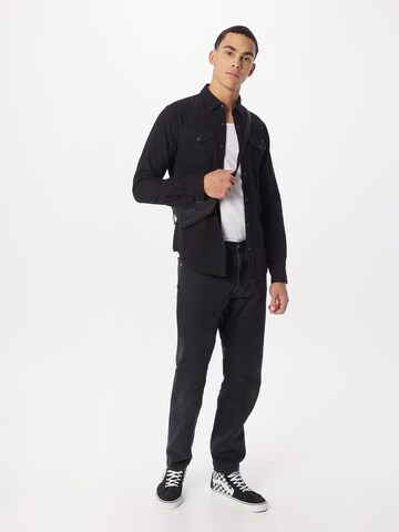 Superdry Regular Fit Skjorte i sort