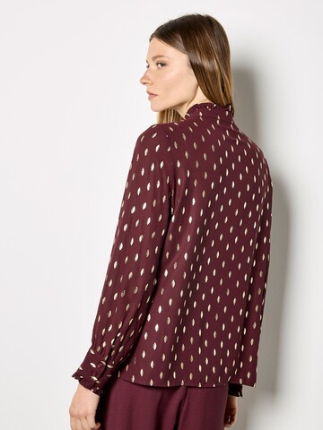 Chemisier ' ' Apricot en rouge