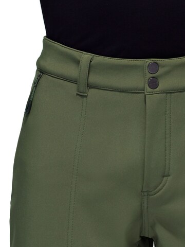 MAMMUT Regular Outdoor Pants in Green