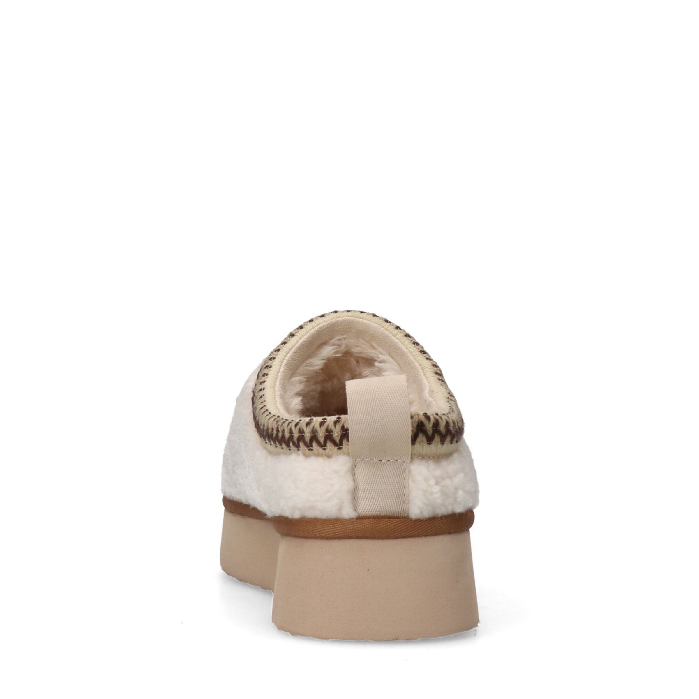 MANFIELD Classic Flats in White