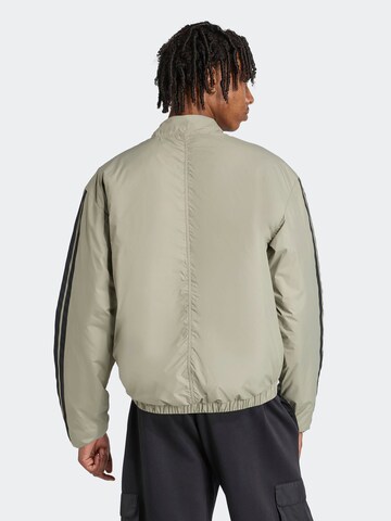 ADIDAS SPORTSWEAR Urheilutakki 'ESS' värissä vihreä