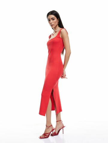 Koton Kleid in Rot