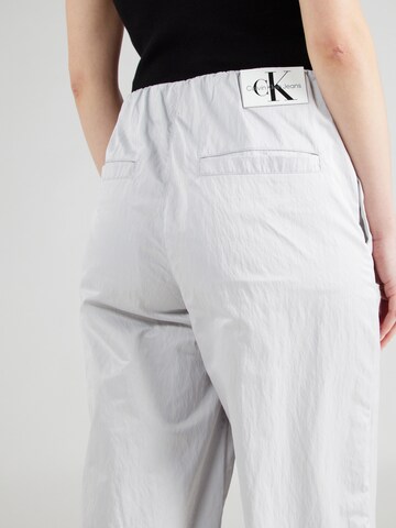 Calvin Klein Jeans Loosefit Broek in Grijs