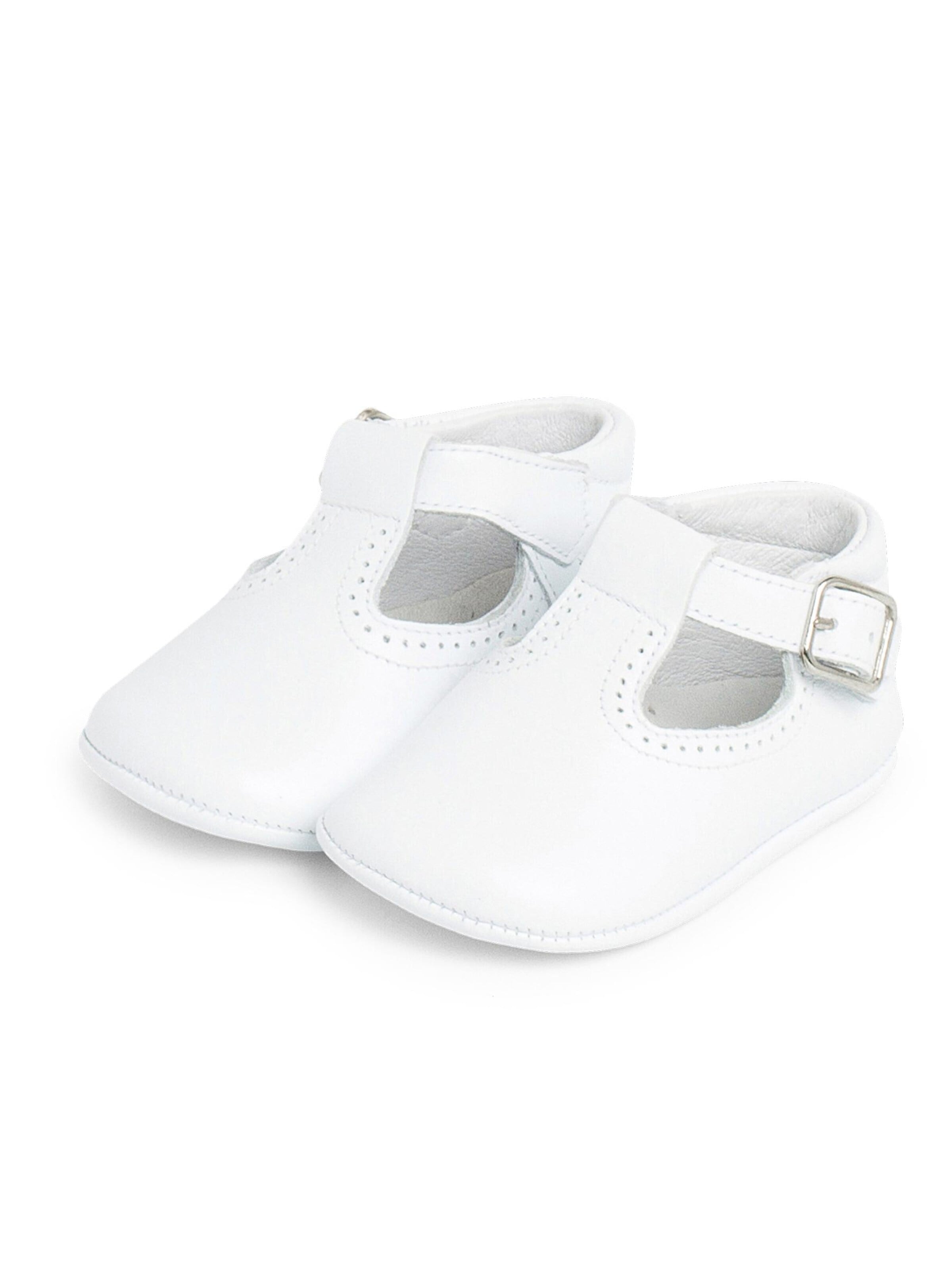 Pisamonas First-step shoe in White