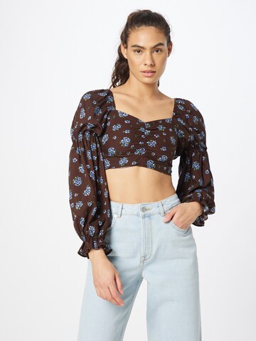 Monki Blouse in Bruin: voorkant