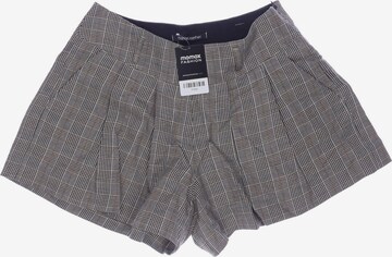 hannes rœther Shorts in M in Grey: front