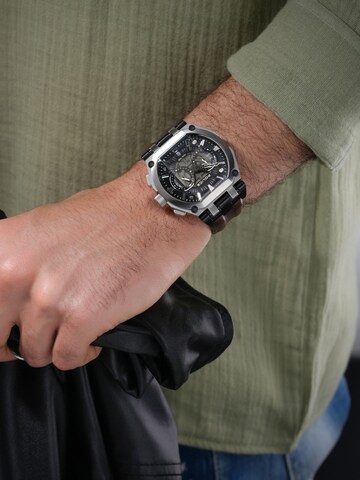 POLICE Analog watch 'Shield' in Silver