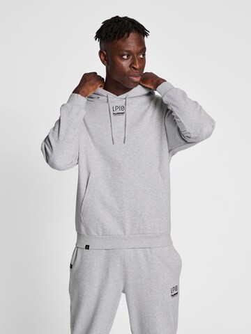 Sweat-shirt Hummel en gris : devant