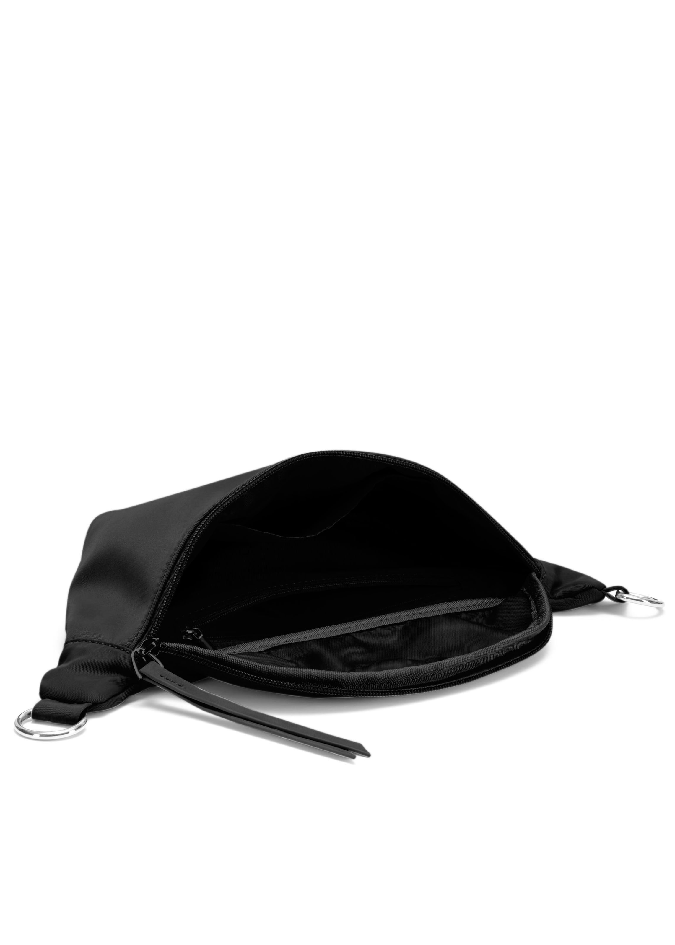 melns Elbsand Jostas soma