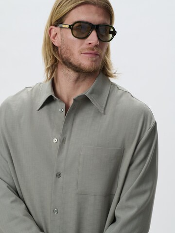 KARIA by Loris Karius Regular fit Πουκάμισο σε γκρι